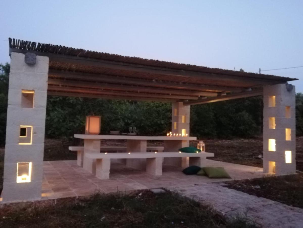 אוסטוני Masseria Pugliese Deluxe מראה חיצוני תמונה
